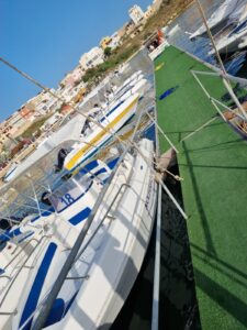 Affitto barca senza patente e senza skipper a Lampedusa